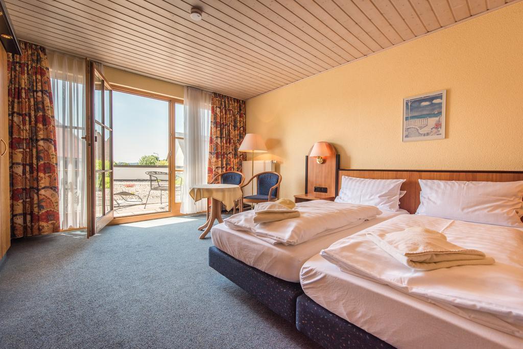Landhotel Und Gasthof Hirsch Huettenreute Hoßkirch Exteriér fotografie