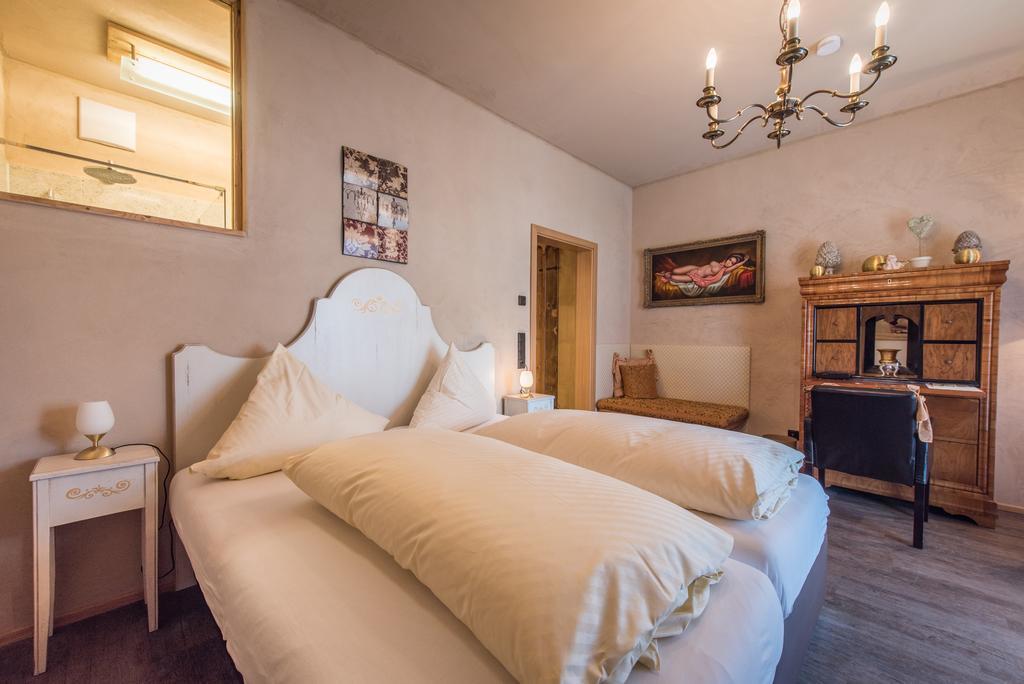 Landhotel Und Gasthof Hirsch Huettenreute Hoßkirch Exteriér fotografie
