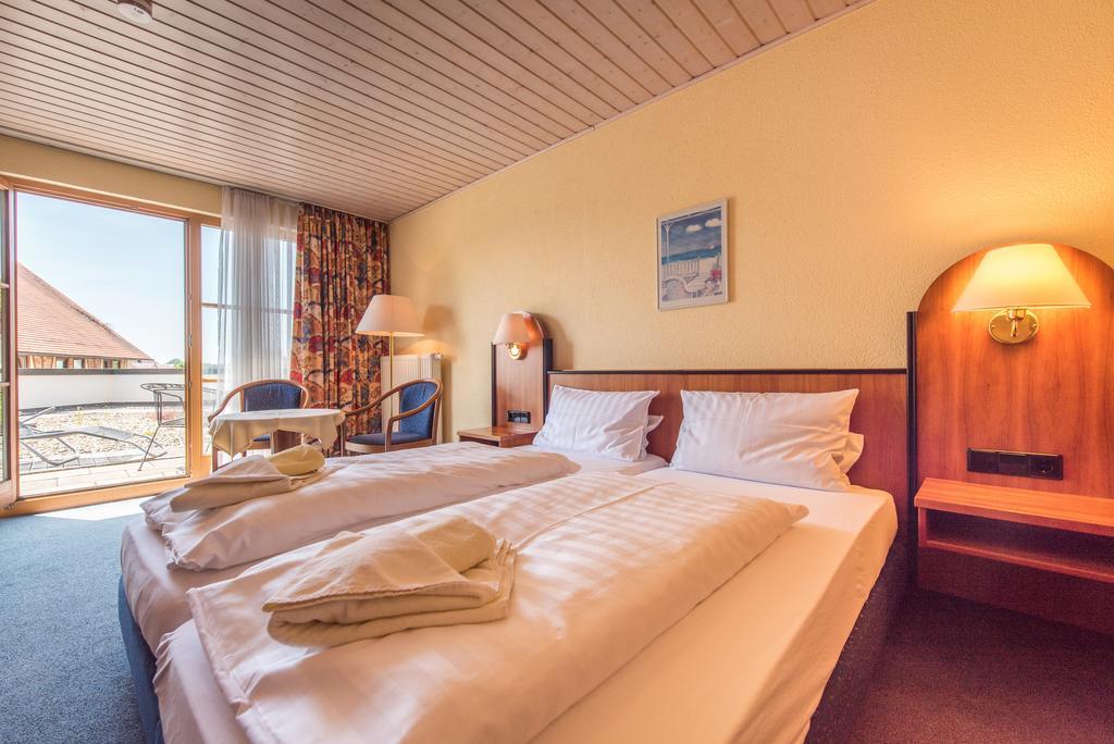 Landhotel Und Gasthof Hirsch Huettenreute Hoßkirch Exteriér fotografie