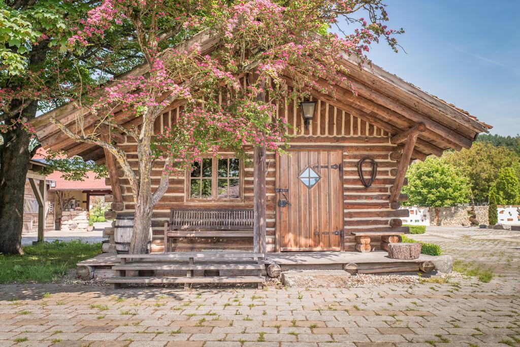 Landhotel Und Gasthof Hirsch Huettenreute Hoßkirch Exteriér fotografie
