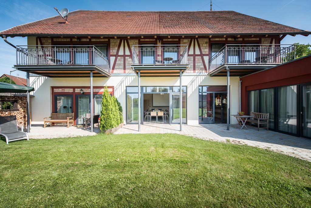 Landhotel Und Gasthof Hirsch Huettenreute Hoßkirch Exteriér fotografie